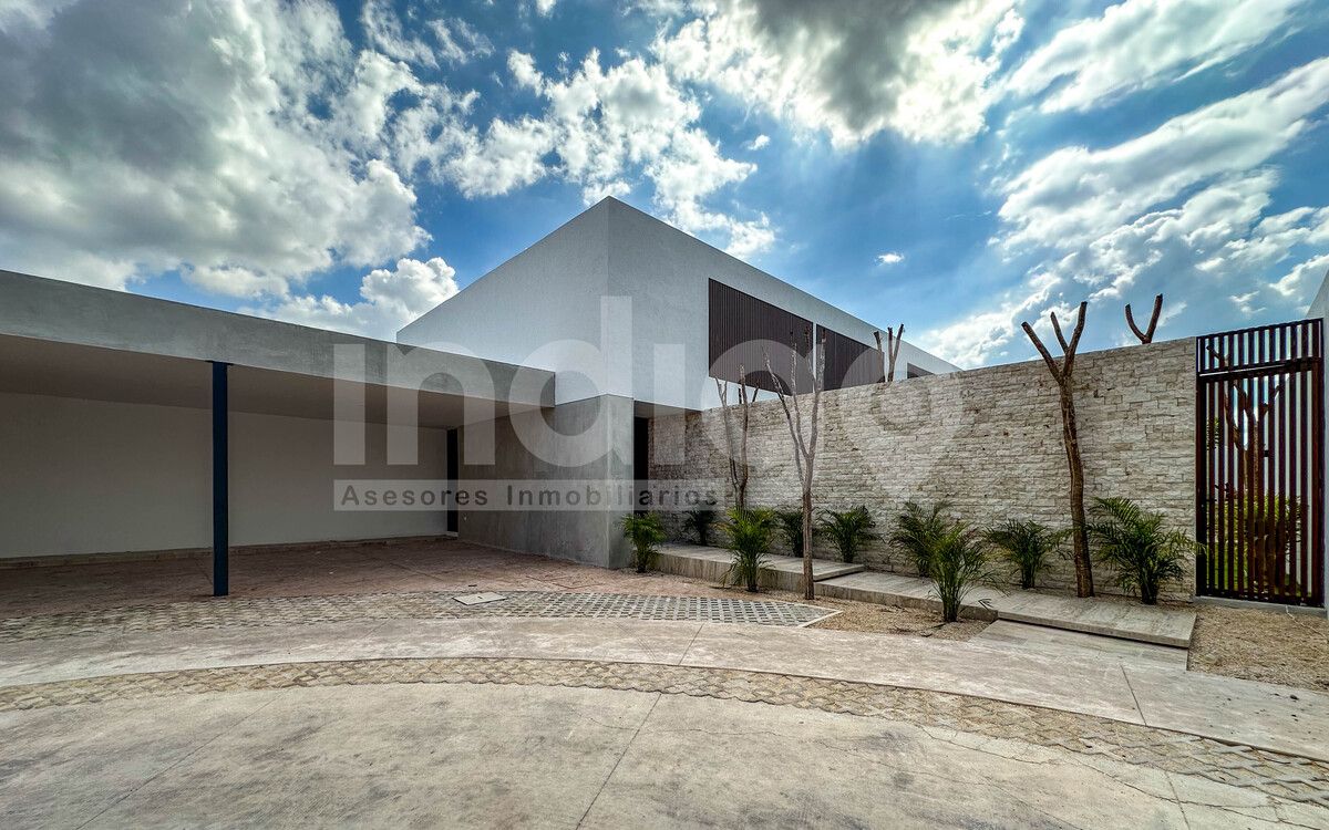 3 de 49: Fachada Exterior