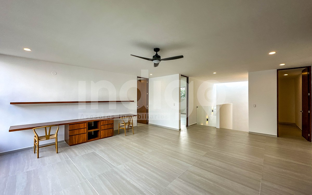 22 de 49: Sala de TV