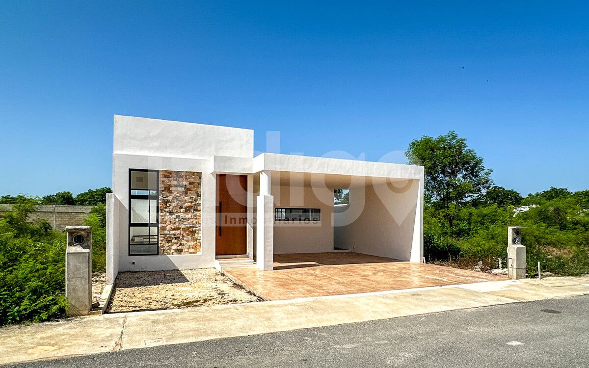 2 de 44: Fachada Frontal