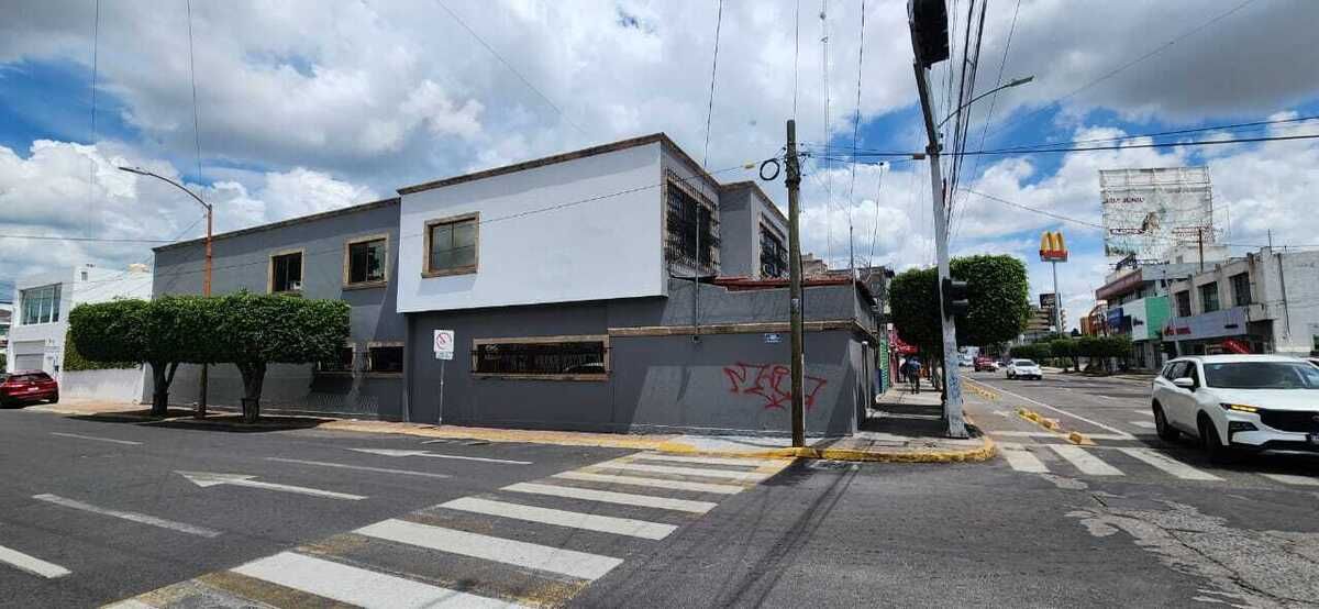 1 de 8