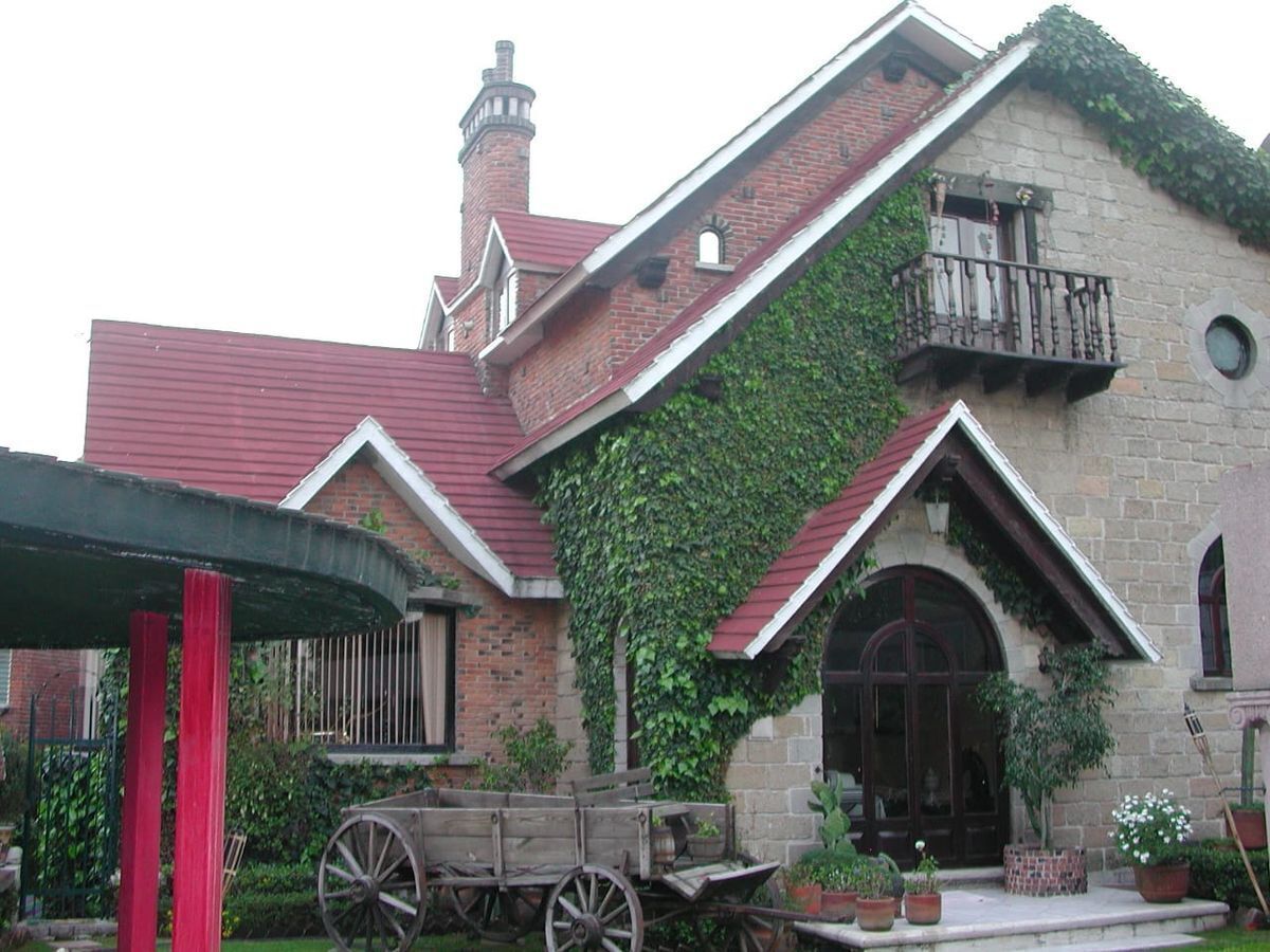 CASA VENTA ESTILO ROMANICA LOMAS DE VISTA HERMOSA - foto 3