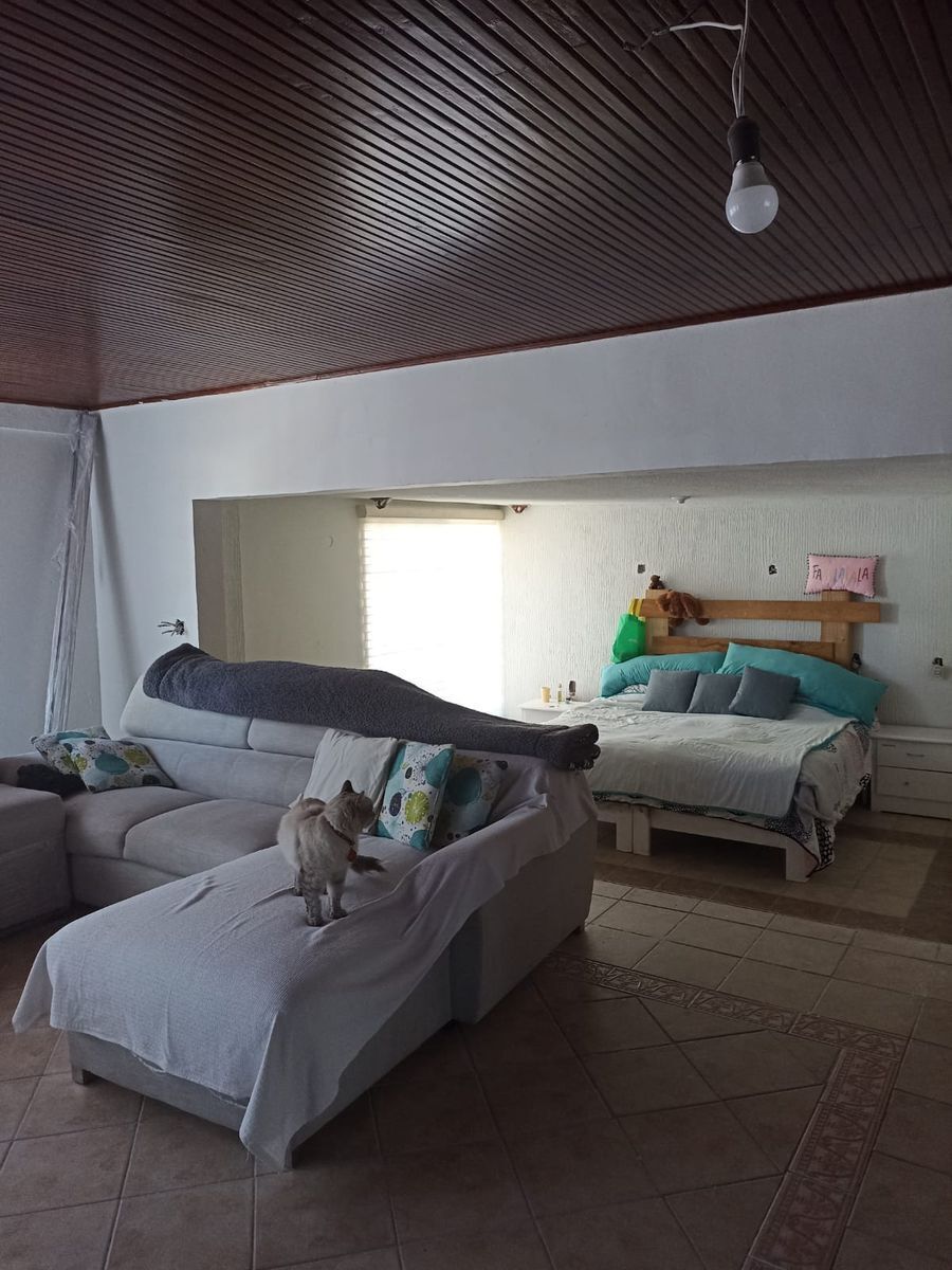 1 de 26: Recamara principal muy amplia.