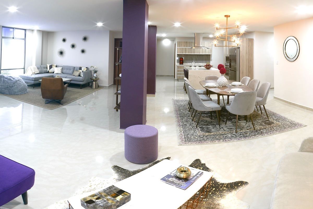 3 of 33: Family room y comedor