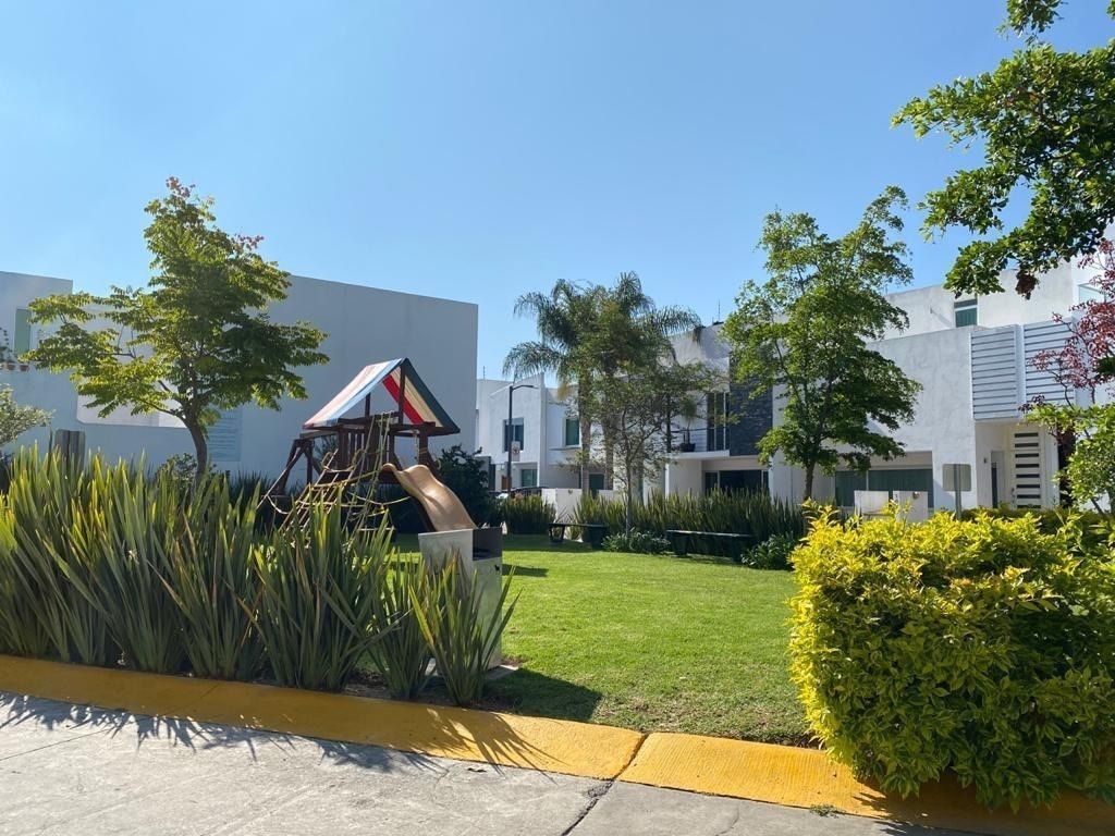 2 de 17