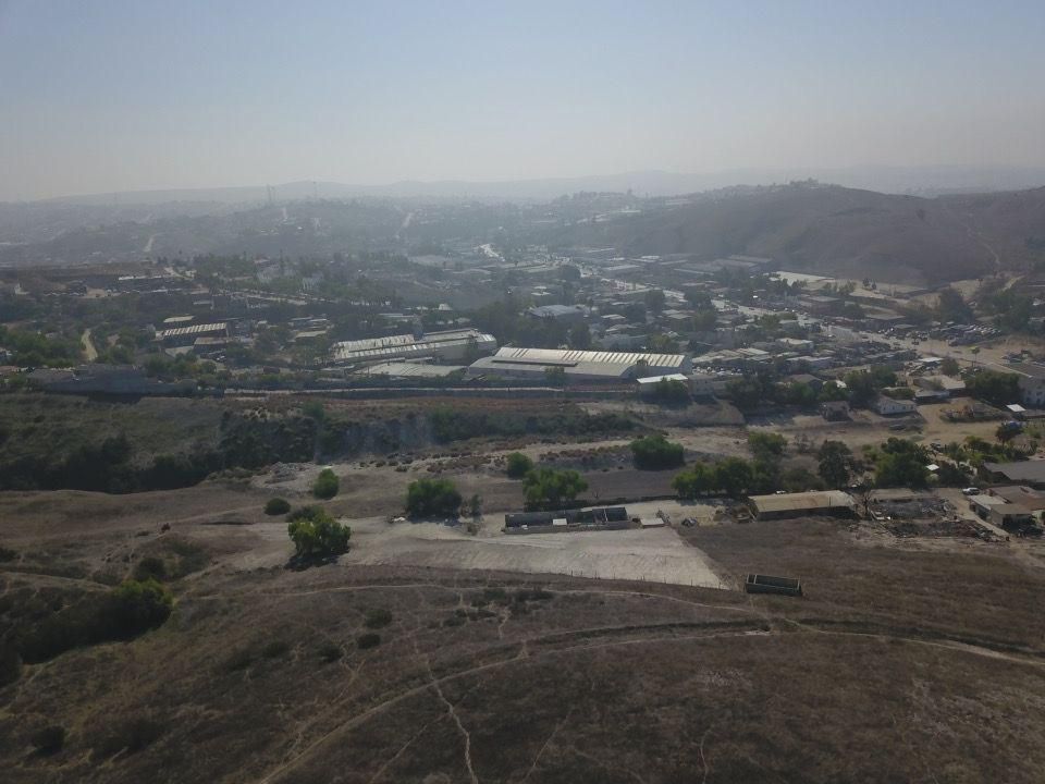 VENTA: TERRENO COMERCIAL EN LA GLORIA - foto 3