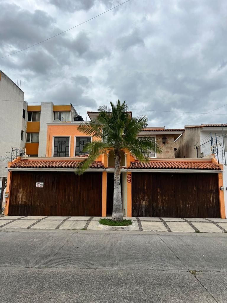 12 casas en venta en Avenida sebastian bach, Avenida sebastian bach, Prados  guadalupe 