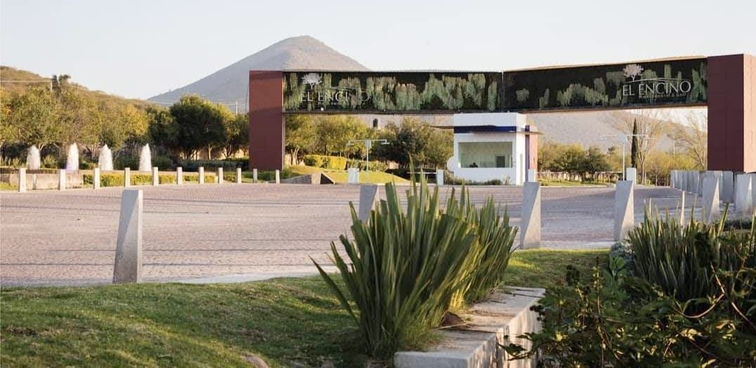 Venta de Terreno Habitacional en El Encino Residencial y Golf
