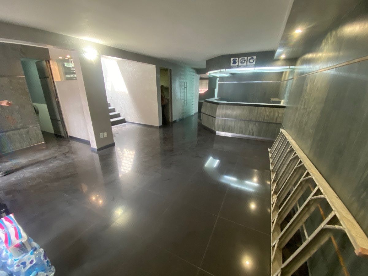 Casa con uso de suelo en Ciudad Satélite, Naucalpan de Juárez, foto 3 de 22