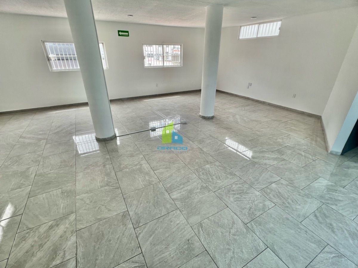 Edificio en El Pocito, Corregidora, foto 22 de 33