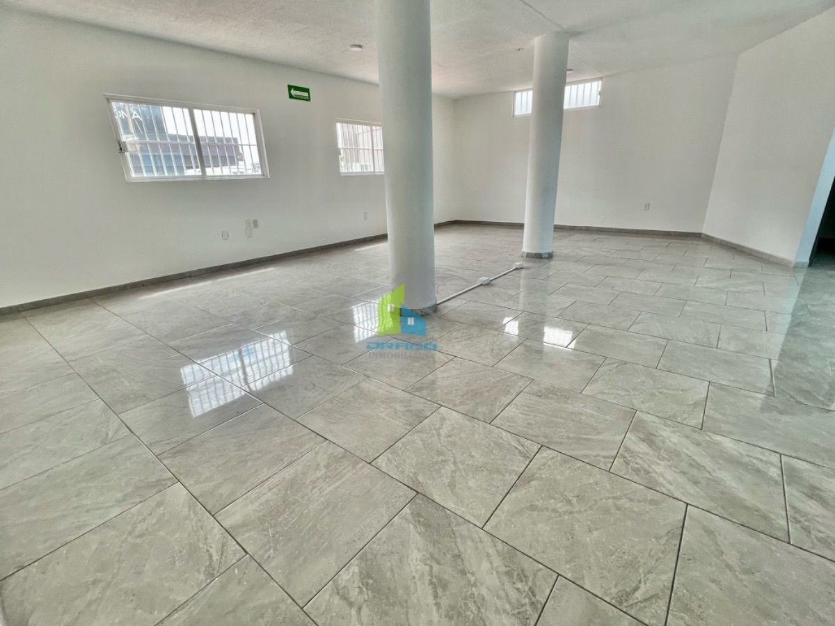 Edificio en El Pocito, Corregidora, foto 24 de 33