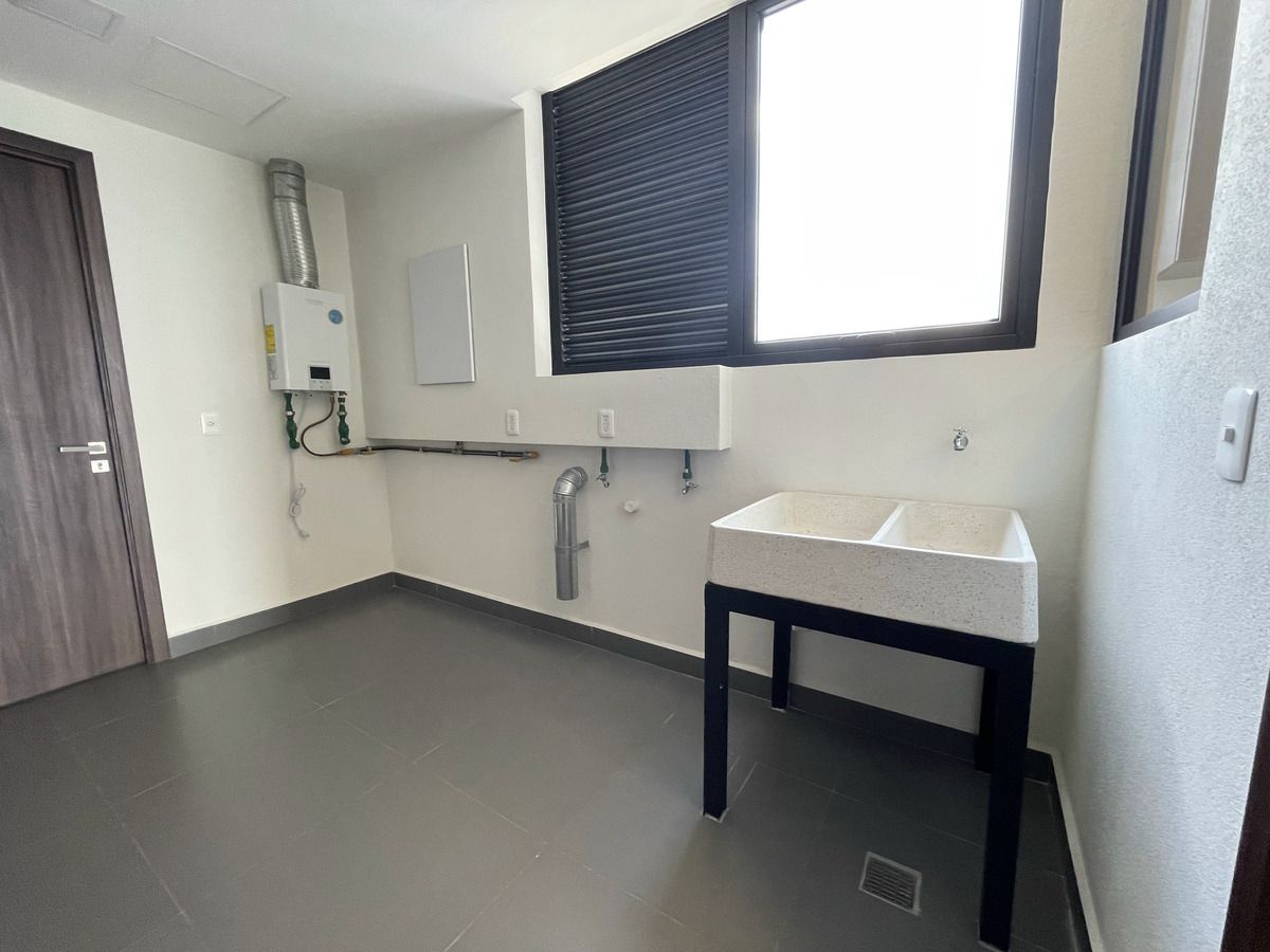 18 of 36: Area de lavado