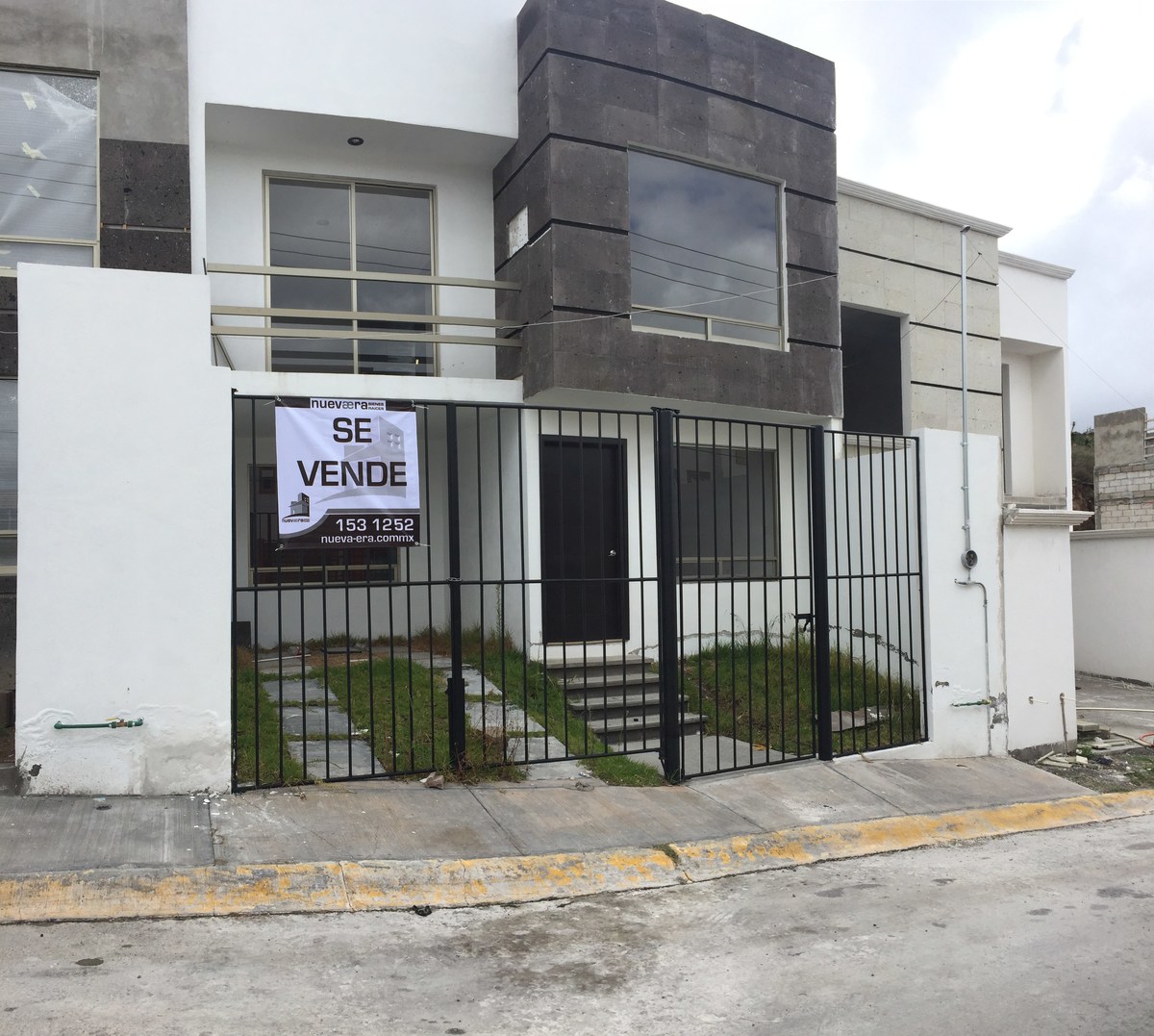 Casa Nueva en Venta en Pachuca - Privada San Fernando II | EasyBroker