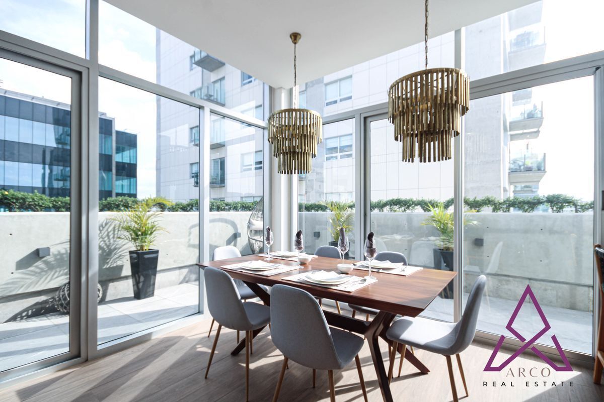 1 de 31: Sala - Comedor  con terraza perimetral