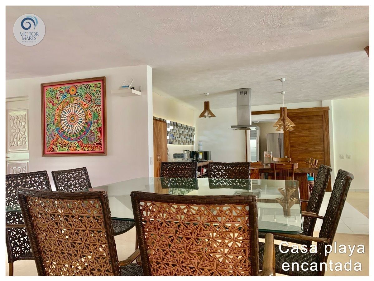 41 de 49: Comedor para 8 personas 