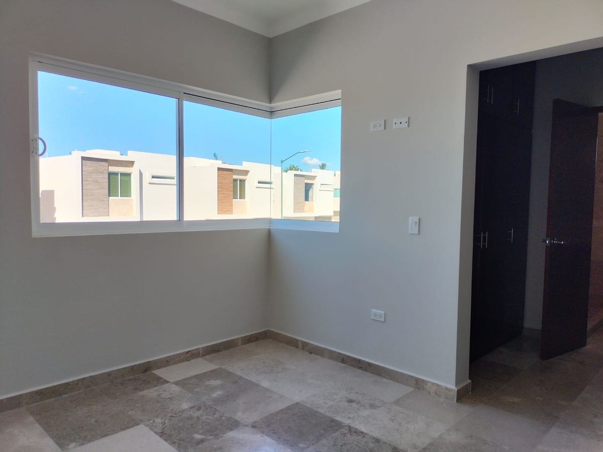 House in El Pescador, La Paz, photo 9 of 13