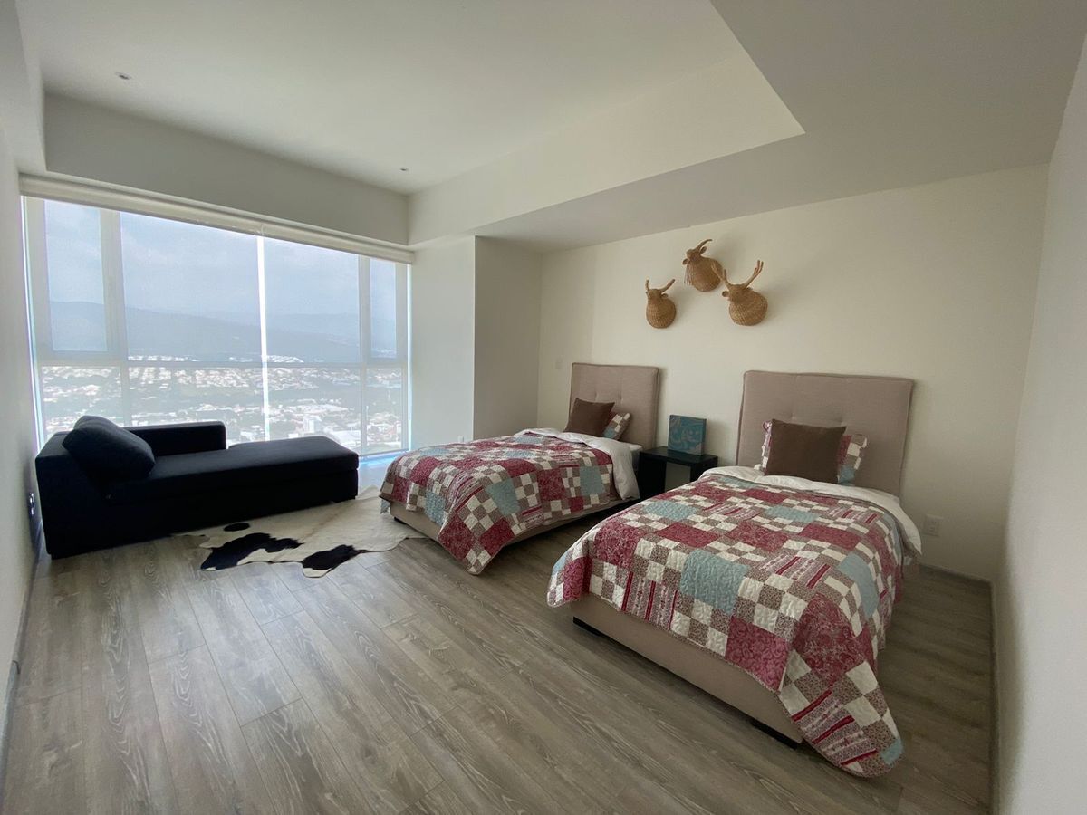 13 de 21: Recámara secundaria