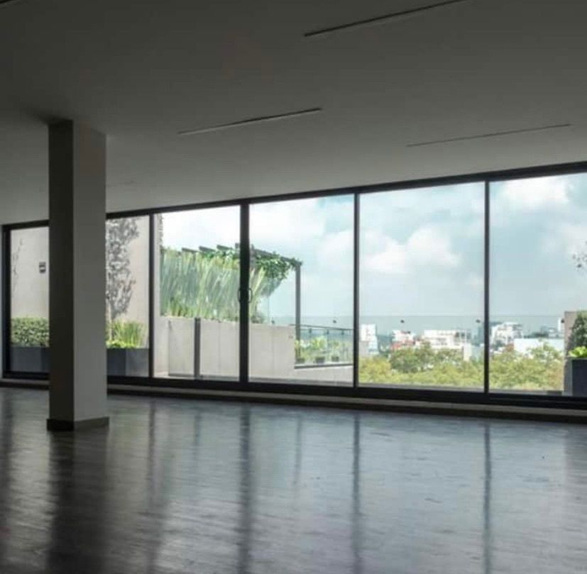 26 of 26: Salón para eventos