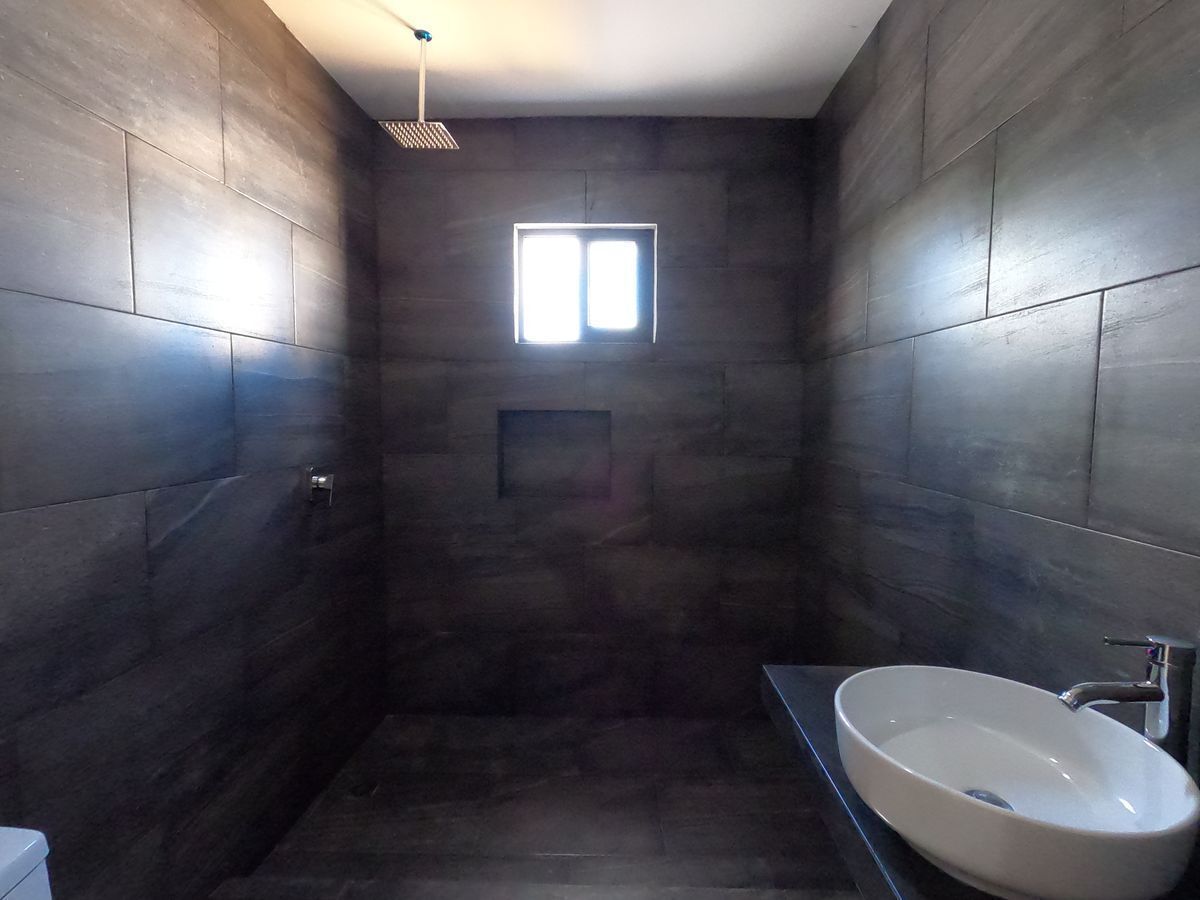 17 de 32: amplia ducha de la casa en venta en conkal vivanta