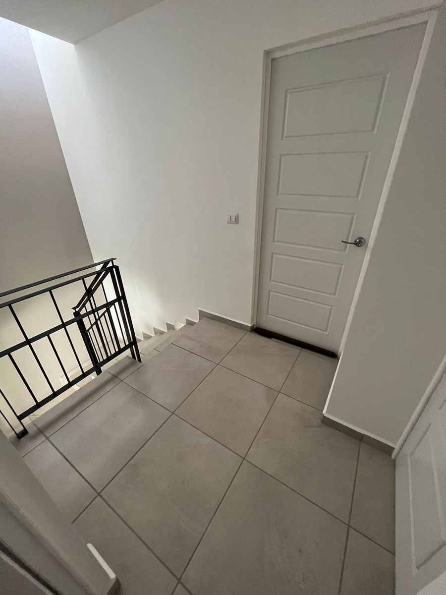 House in Gated Community in Capital Sur, El Marqués, photo 5 of 17
