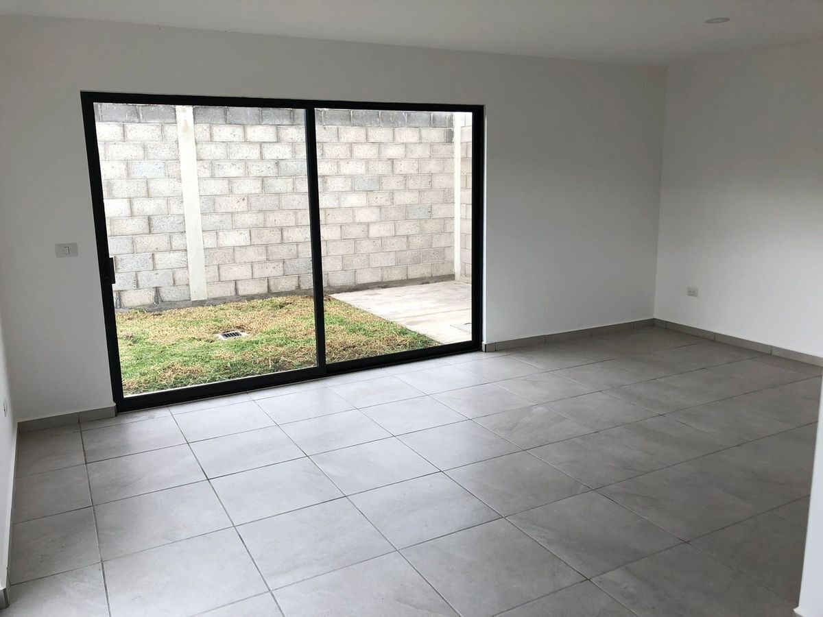 House in Gated Community in Capital Sur, El Marqués, photo 14 of 17