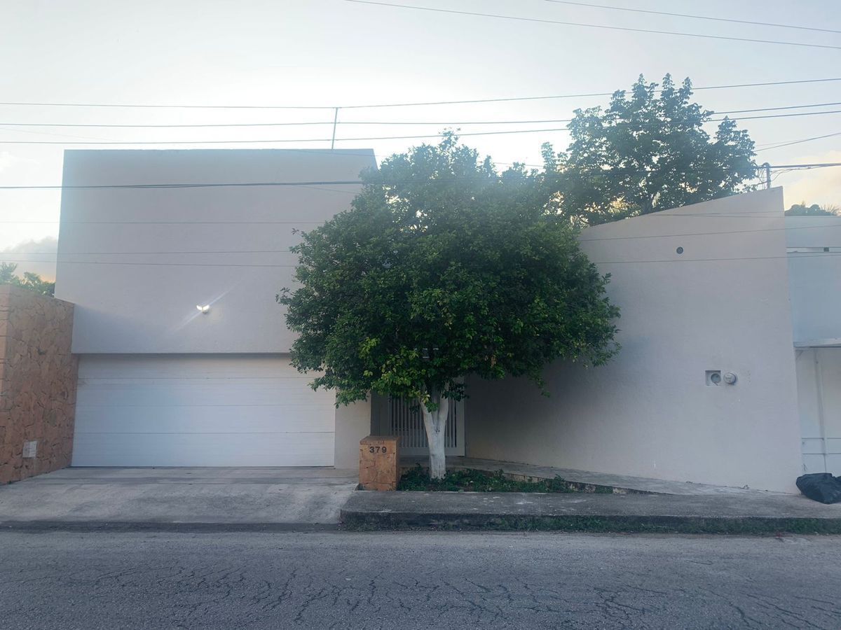 15 de 15: Fachada Principal