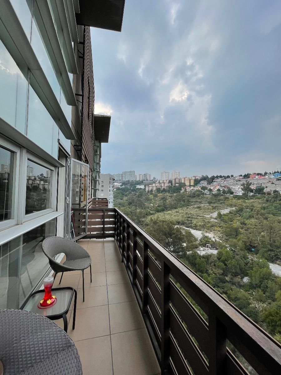 8 de 31: Balcon 
