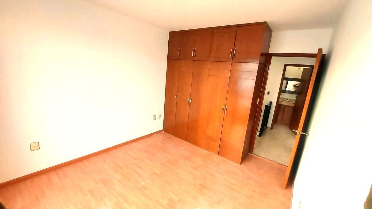 Recamara Principal con Balcon