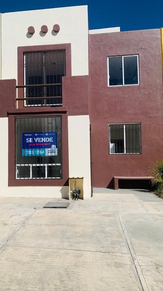 Fachada de la casa recien remodelada