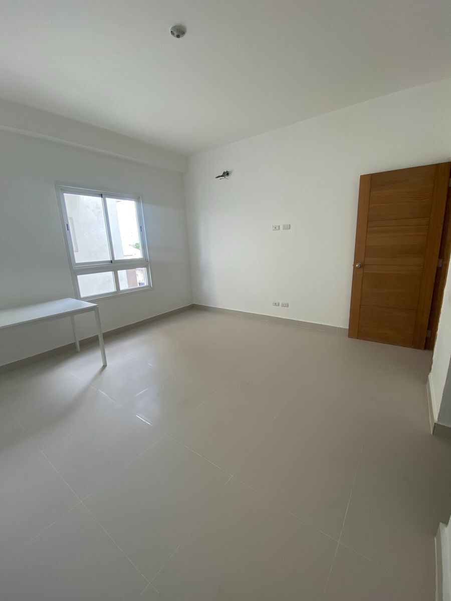5 de 8: Habitacion secundaria.