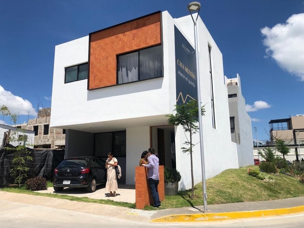 40 casas en venta en Real de valdepenas, Zapopan, Jalisco -  