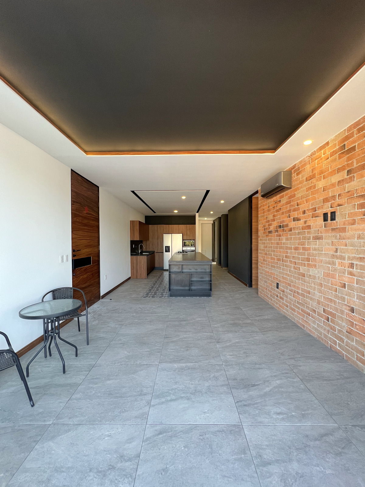 5 of 30: AREA SOCIAL / SALA / COCINA