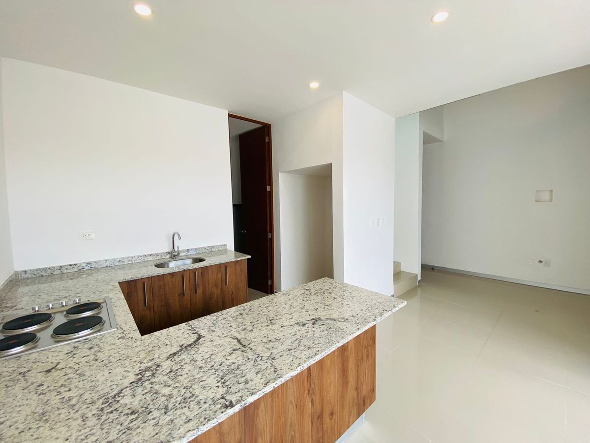 Casa em Cholul, Mérida, foto 2 de 18