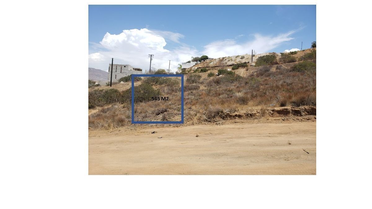 4 de 8: Dimensión Terreno 