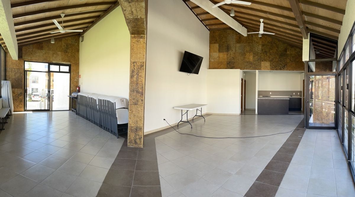 22 de 24: VISTA PANORAMICA SALON DE USOS MULTIPLES