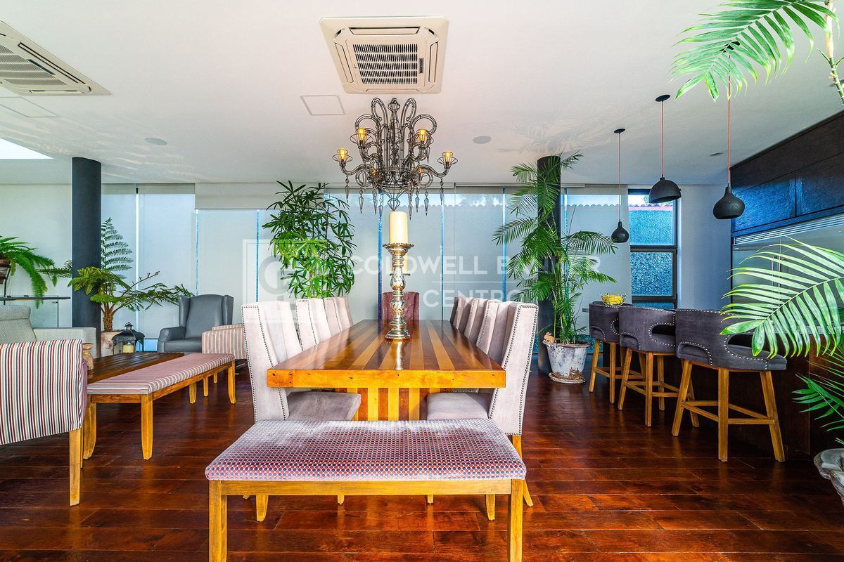 10 de 23: Living and dinning room