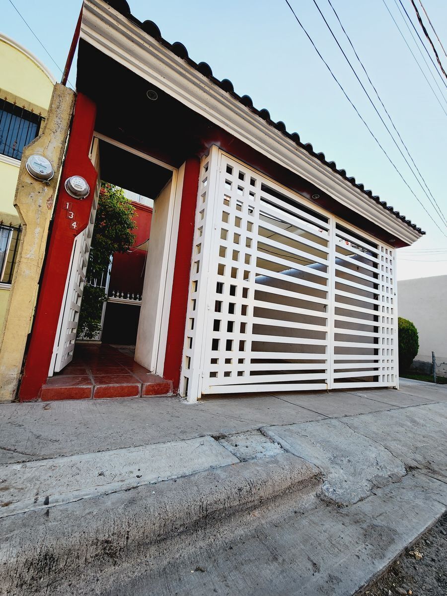 Casa en venta Ex Viñedos Guadalupe zona norte EasyBroker