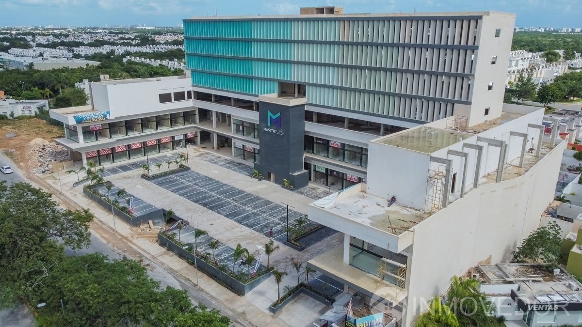 8 de 20: Master Plaza Av. 135