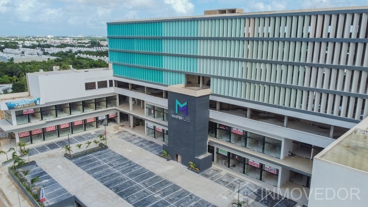 9 de 20: Master Plaza Av. 135
