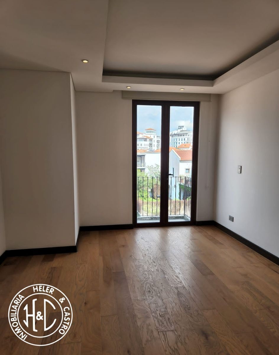 Apartamento en Zona 16, Guatemala, foto 2 de 9