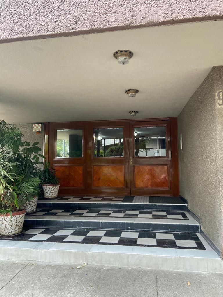 2 of 18: Acceso principal