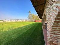 Terreno en venta con cancha de fútbol y 3 casas zona Tlajomulco de Zúñiga, Jal.