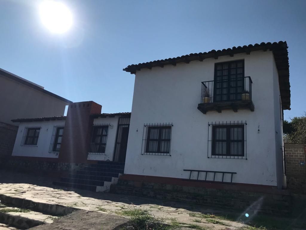 CASA CAMPESTRE EN VENTA EN BALCONES DE LA CALERA EN CAJITITLAN