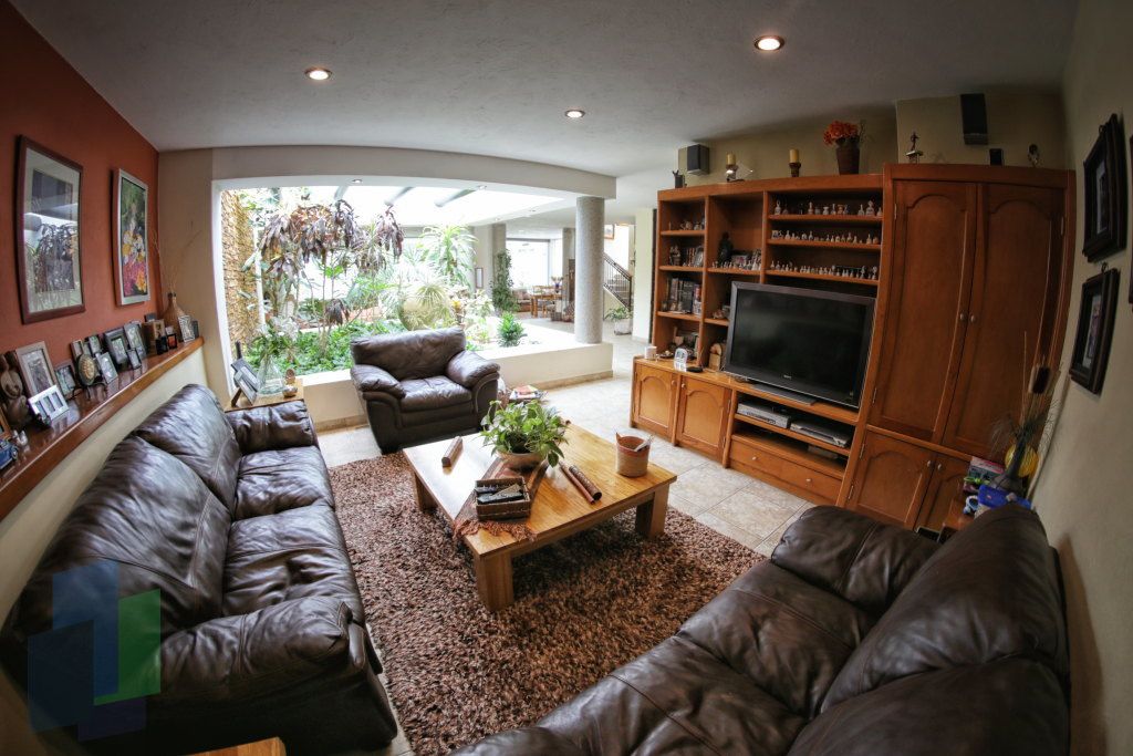 14 de 46: Sala de tv