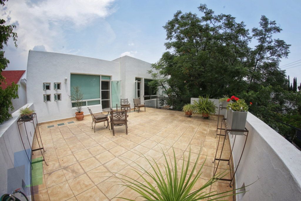 23 of 45: Terraza de recámaras