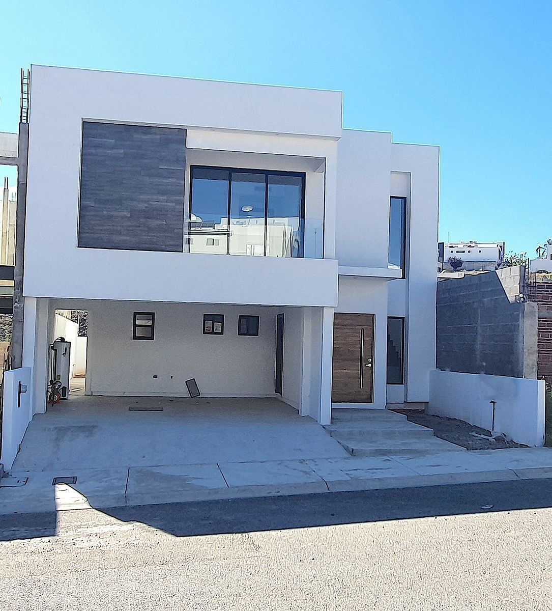 Oportunidad¡¡ Casa en Venta Fracc. Bosques del Valle, Lilm