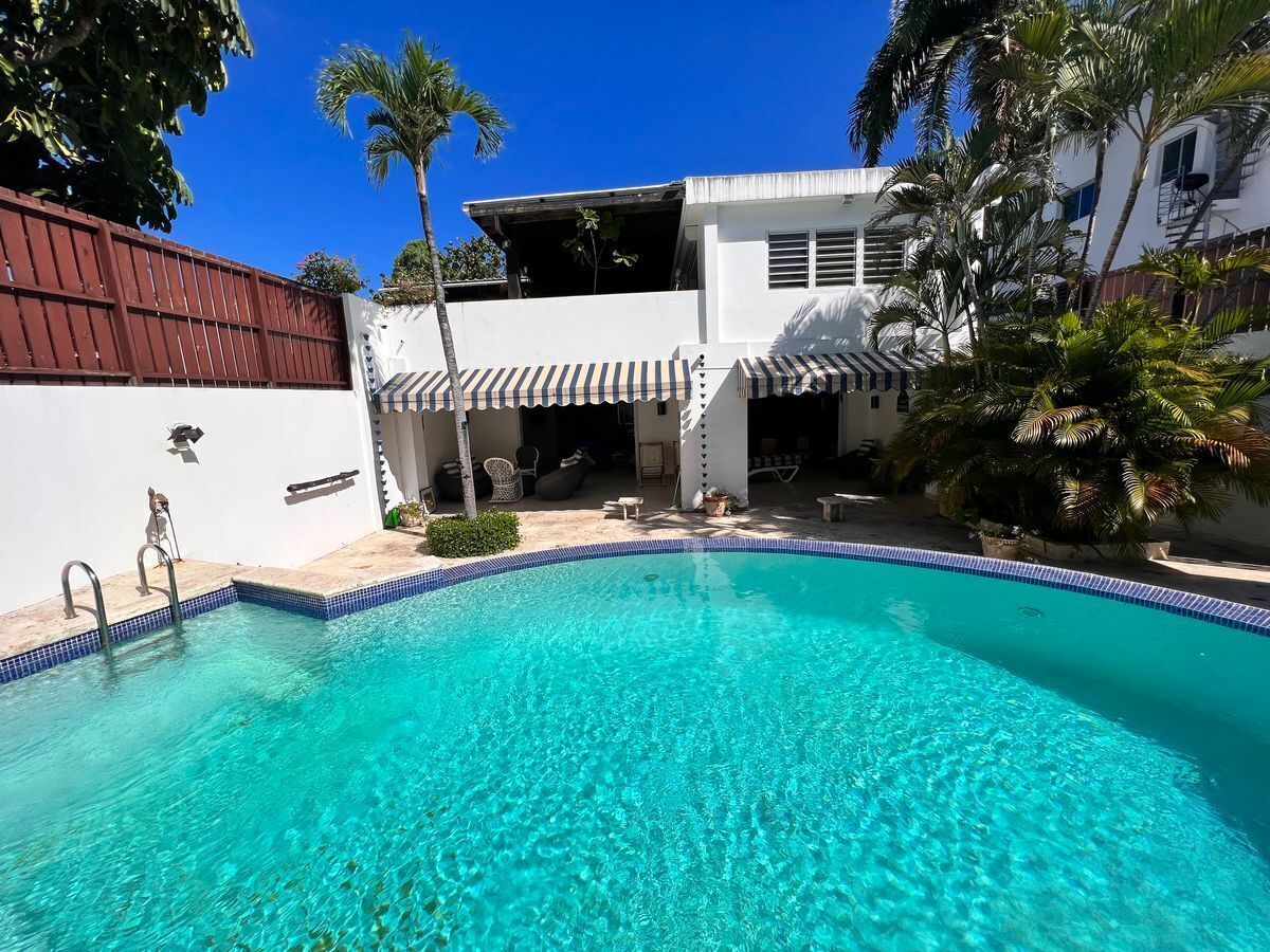 1 de 24: Casa en Costa Verde con piscina