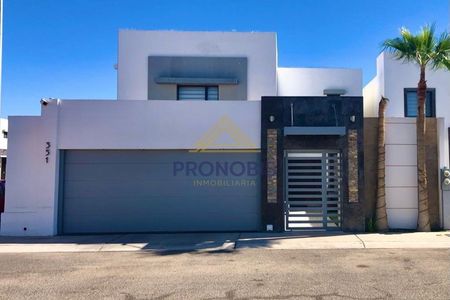 Se vende Hermosa Casa en Privada Santa Brigida en Mexicali