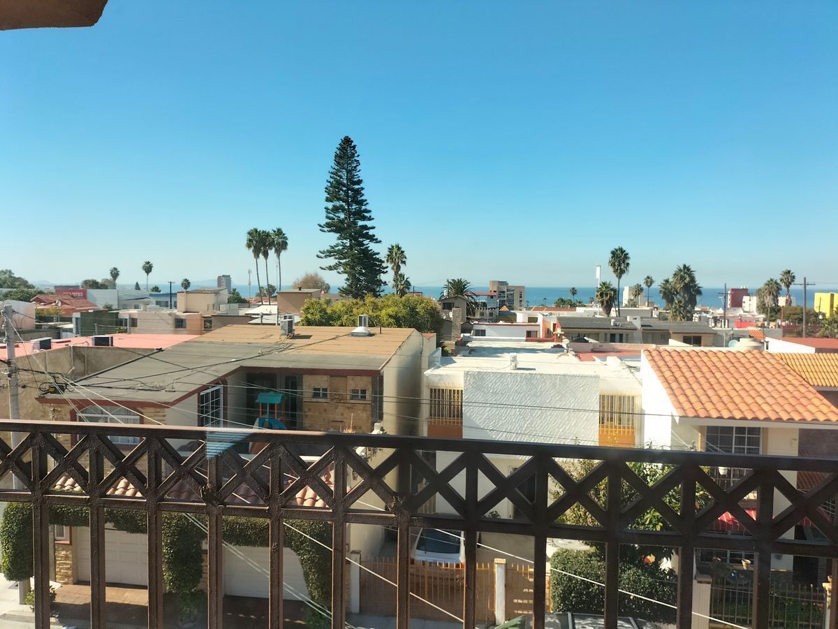 11 de 11: Vista del balcón.