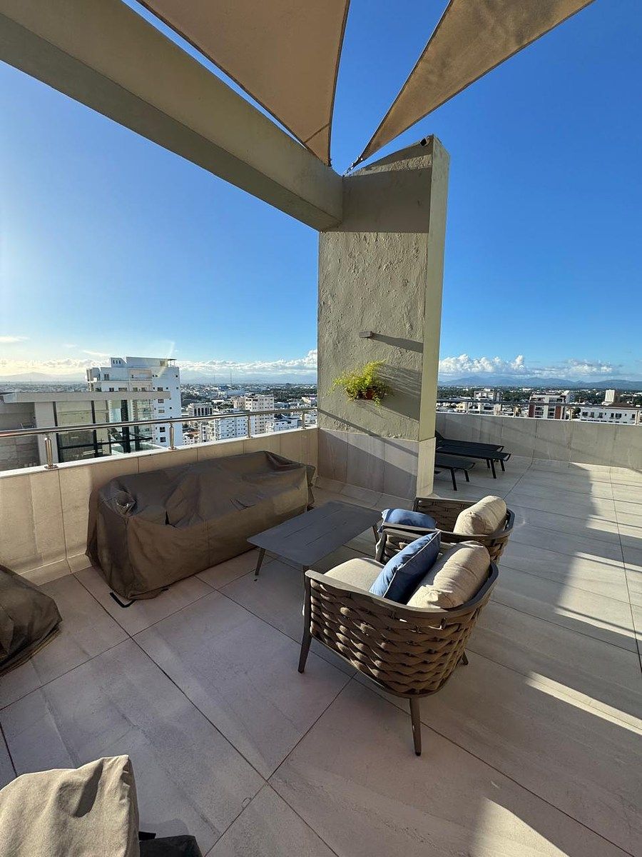 37 de 37: TERRAZA PISO 17