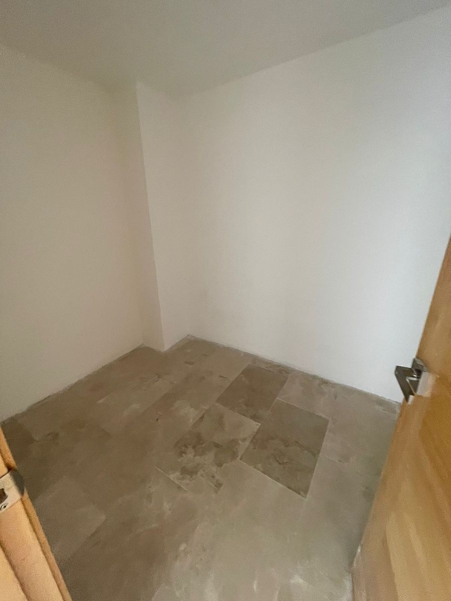 24 de 43: CLOSET HAB 2